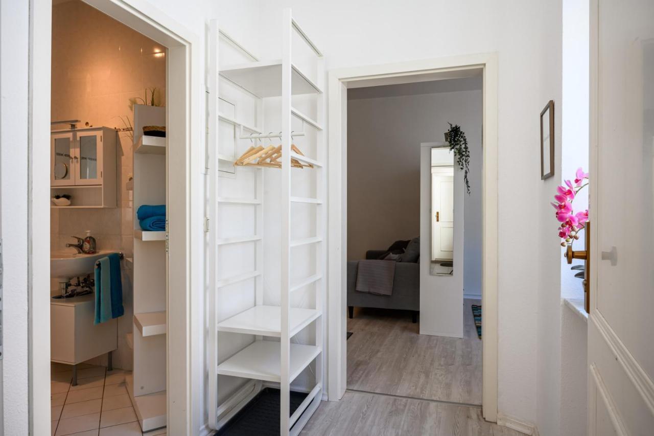 Grosszuegige Wohnung, Top-Lage Auf Dem Werder, Max 4 Personen Magdeburg Bagian luar foto